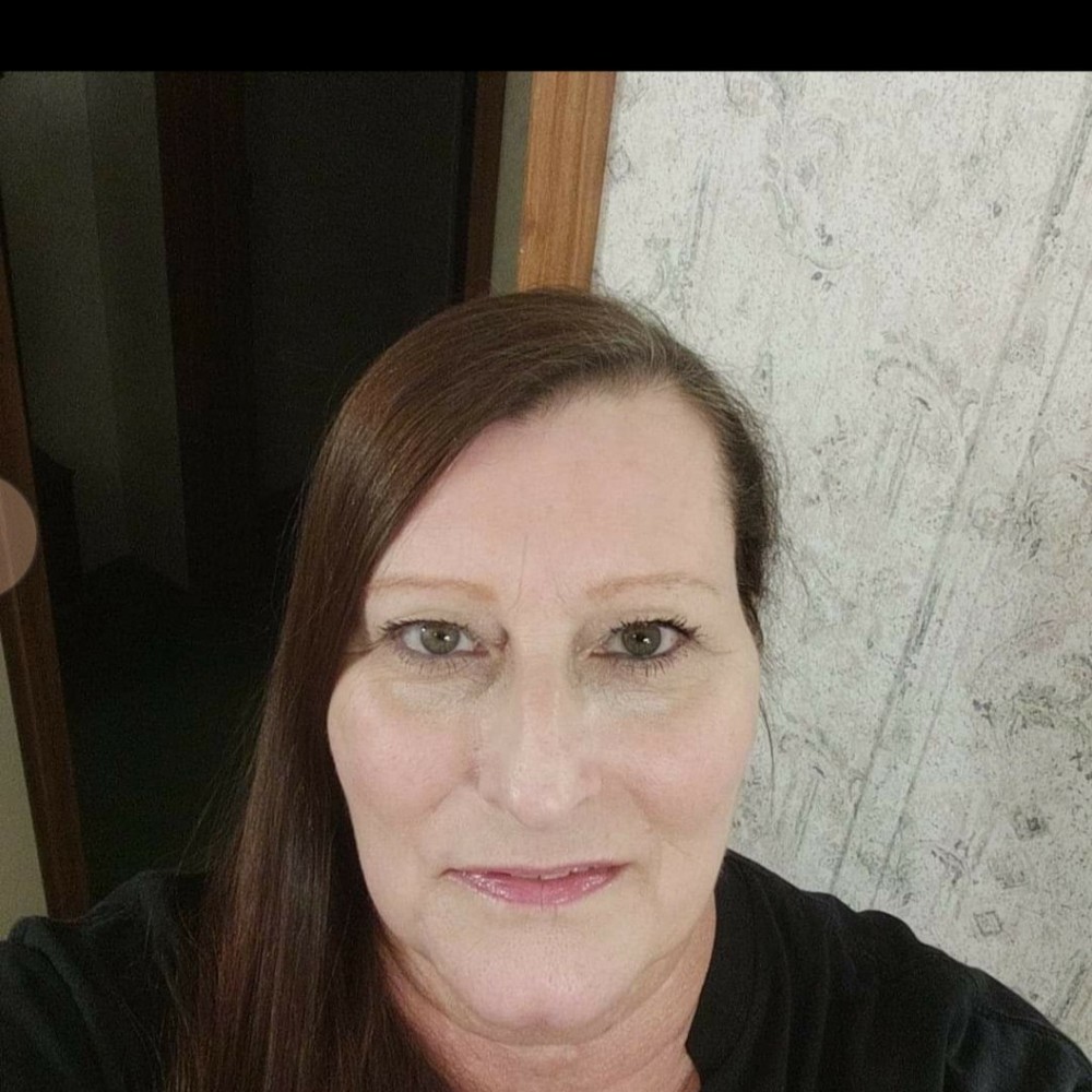 Meet your Posher, Deborah